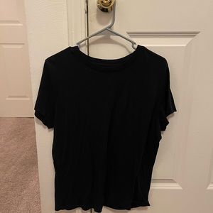 Women’s medium top